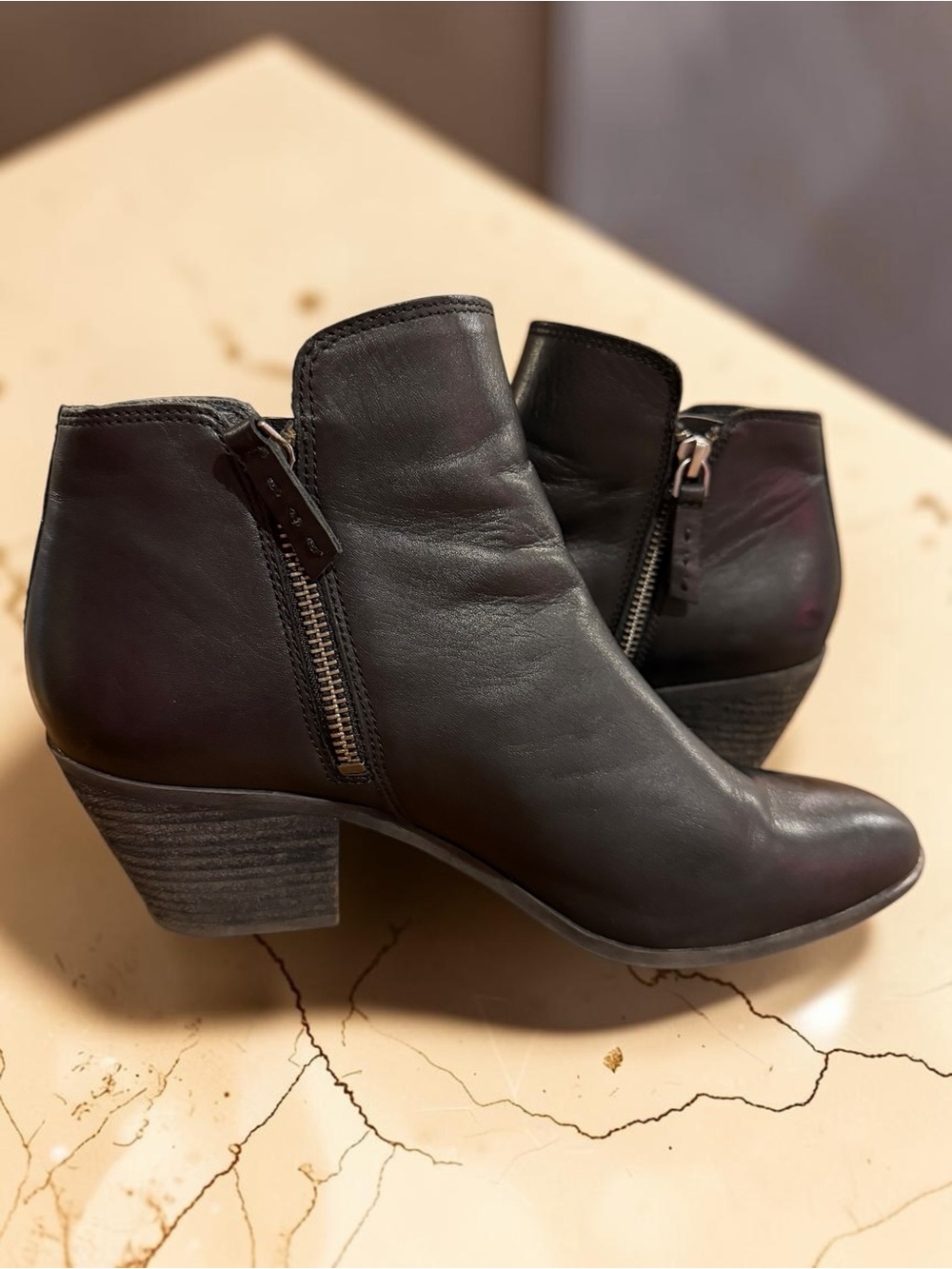 Frye Black Leather Side Zip Ankle Boots Block Heel Genuine Leather Booties - Picture 11 of 15